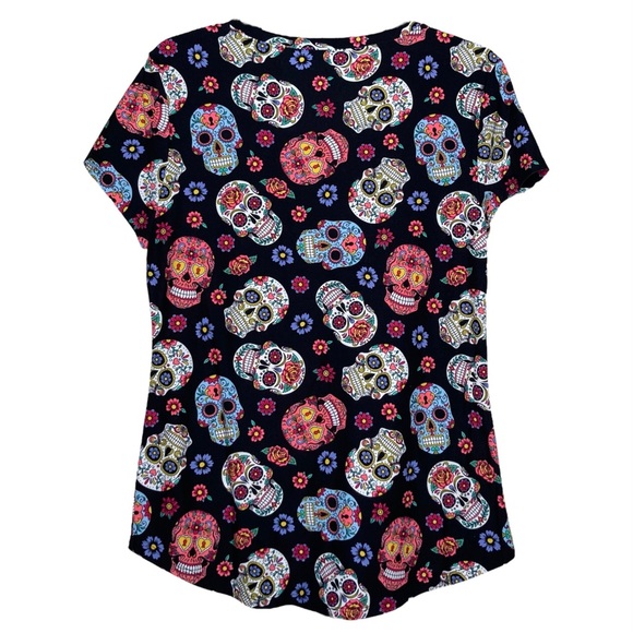 No Boundaries L (11-13) Sugar Skull Buttersoft V-Neck T-shirt Short Sleeve NO BO - Picture 3 of 3
